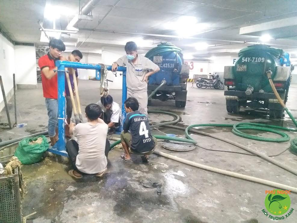 Những ưu điểm nổi trội dịch vụ hút hầm cầu thị xã Hồng Ngự của Phú Ngọc